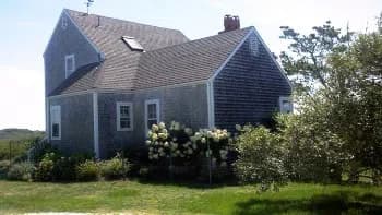 rental property in 6 Long Pond Drive