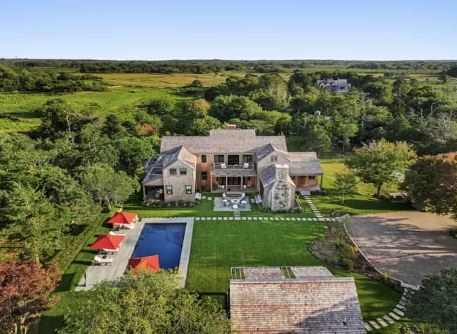 rental property in 307 Polpis Road