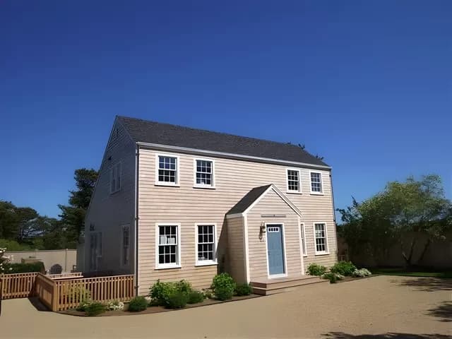 rental property in 38 Surfside Road