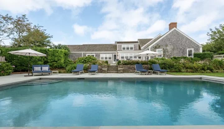 rental property in 72R Cliff Road