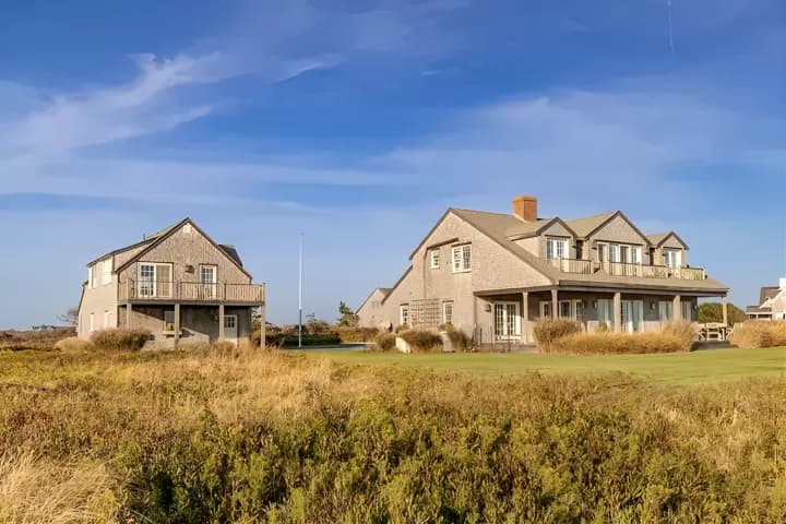 rental property in 124 Tom Nevers Road