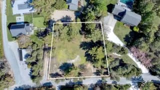 rental property in 10A Bayberry Lane