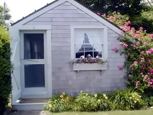 rental property in 9 Ocean Avenue