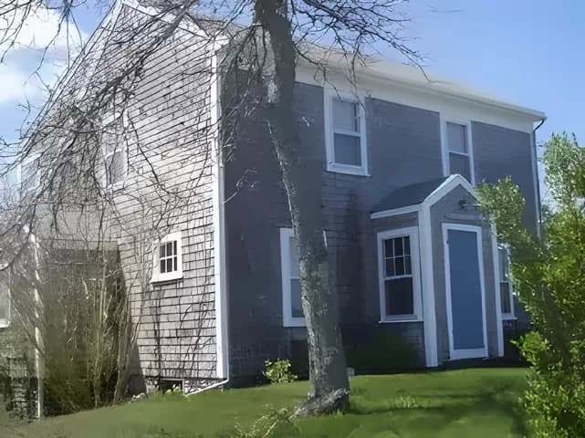 rental property in 14 Hummock Pond Road