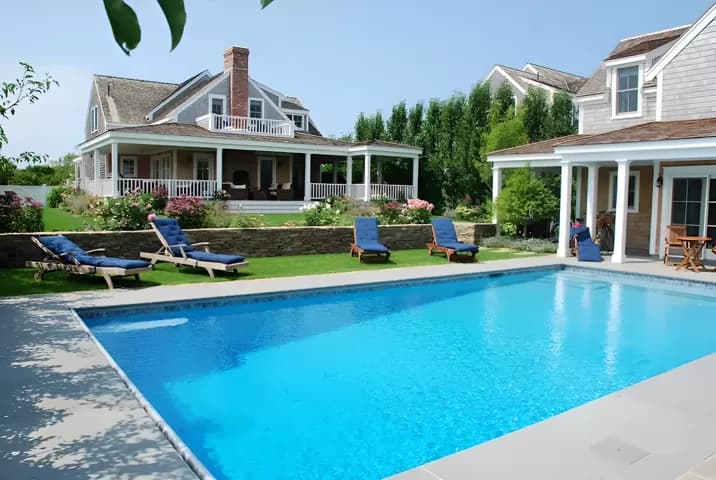 rental property in 27 Pilgrim Road