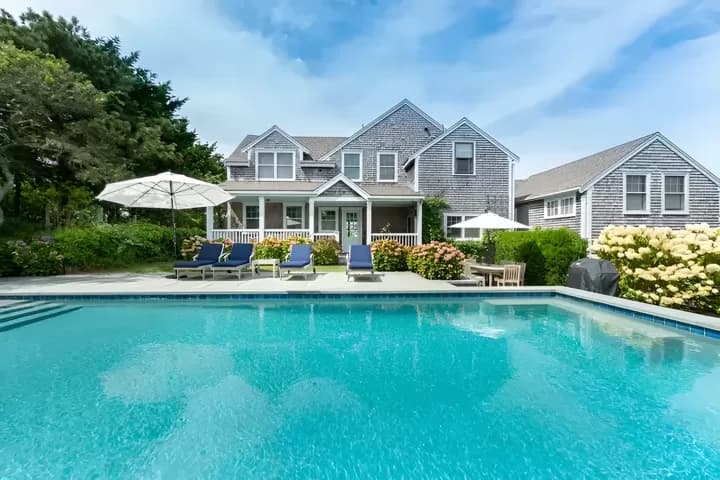 rental property in 70 Vestal Street