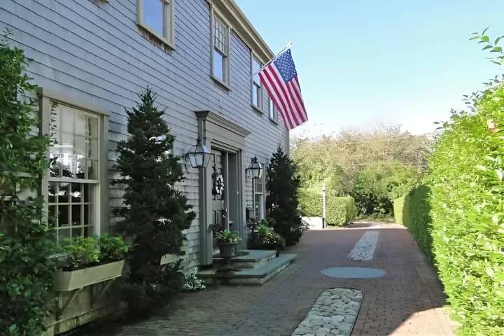 rental property in 14 South Mill Street