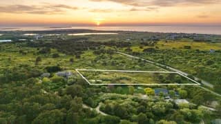 rental property in 158 Madaket Road