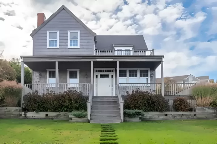 rental property in 34 Jefferson Avenue