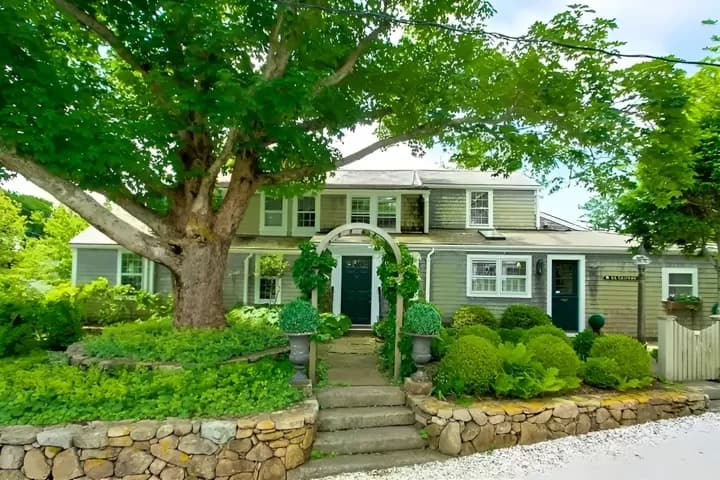 rental property in 86 CentreStreet