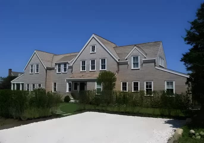 rental property in 3 Jennifer Lane