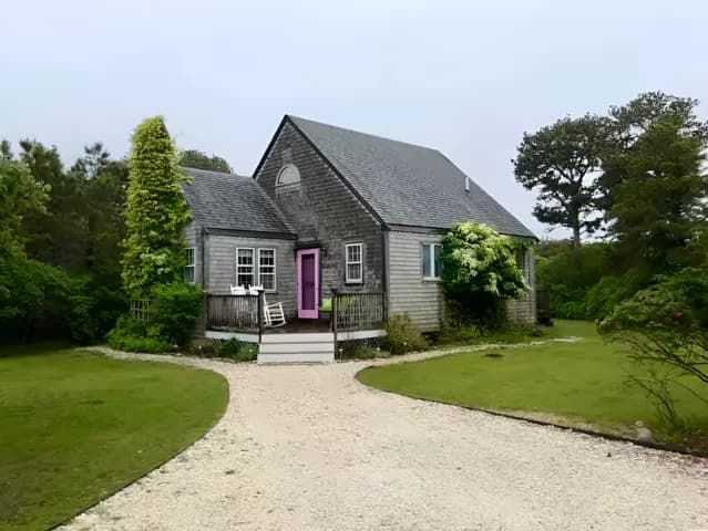 rental property in 10 Gladlands Avenue