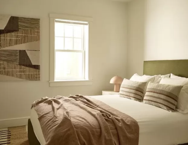 rental property in 45B Vestal Street