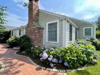 rental property in 6B Stone Barn Way