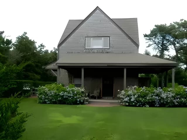 rental property in 22 Field Avenue - Cottage