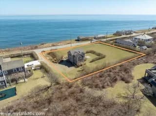 rental property in 100 Baxter Road