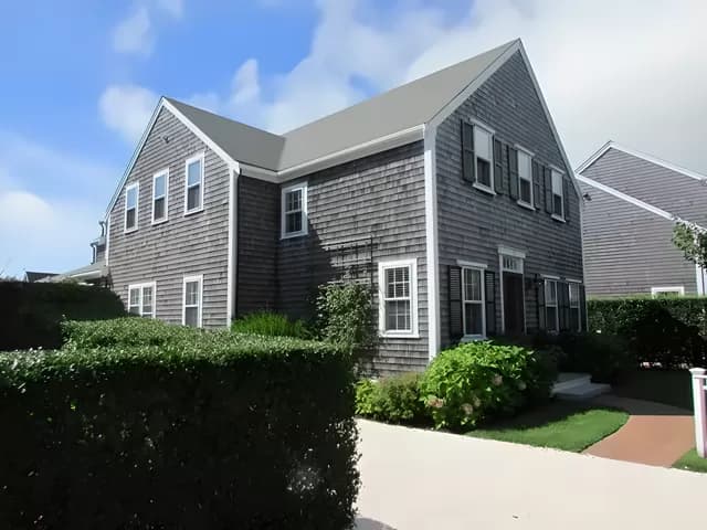 rental property in 14 New Lane