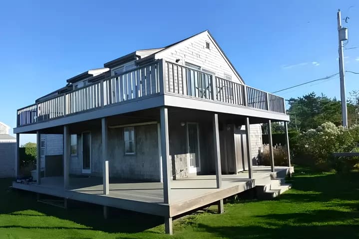 rental property in 11A Rhode Island Avenue