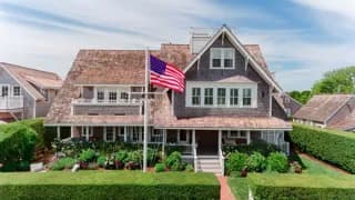 rental property in 4 Harbor View Way