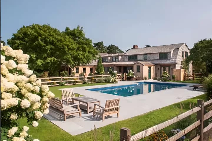 rental property in 4 Millbrook Road