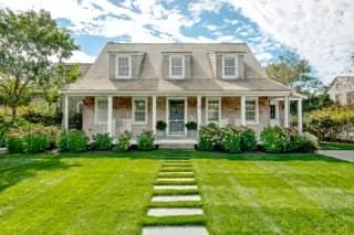 rental property in 16 Black Fish Lane