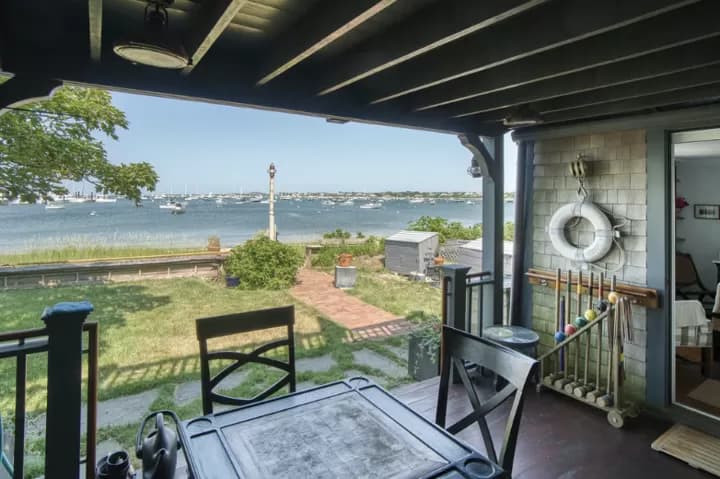 rental property in 56 Washington Street