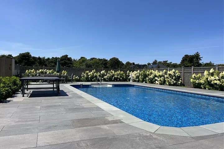 rental property in 11 Miller Lane