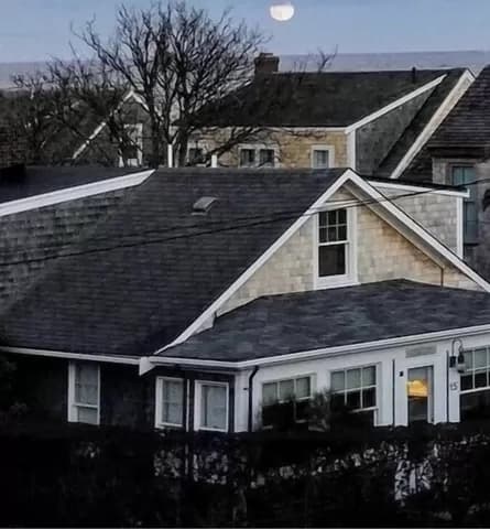 rental property in 15 Beach Street