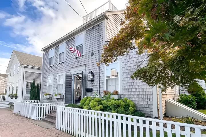 rental property in 97 Orange Street