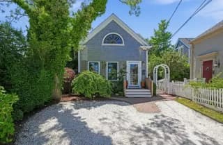 rental property in 3 Cottage Court