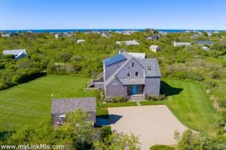 rental property in 11 Mississippi Avenue