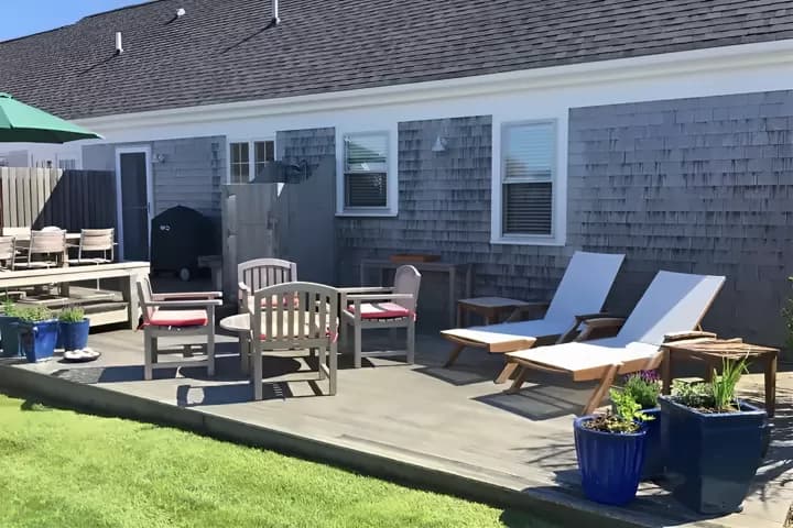 rental property in 12 Old Tom Nevers Road