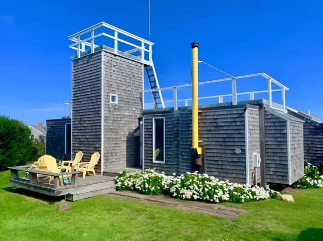 rental property in 5 Rhode Island Avenue