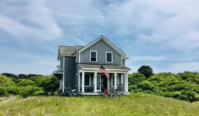 rental property in 26 Eel Point Road